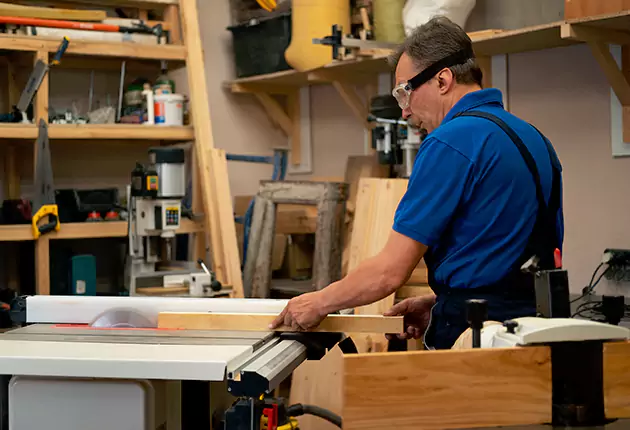 About Contractors Abu Dhabi – Carpentry Services in Abu Dhabi, UAE
