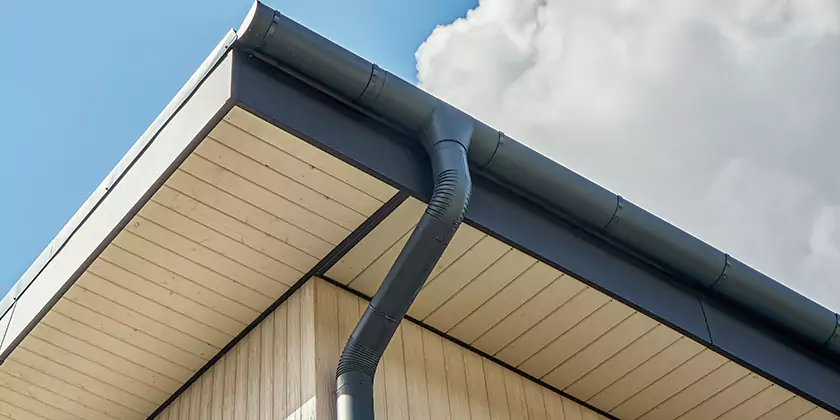 Al Karama, Dubai Commercial Gutter Installation